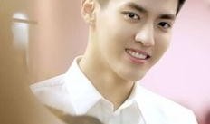 吴亦凡最新爆料人,从星途璀璨到人生低谷的蜕变之路